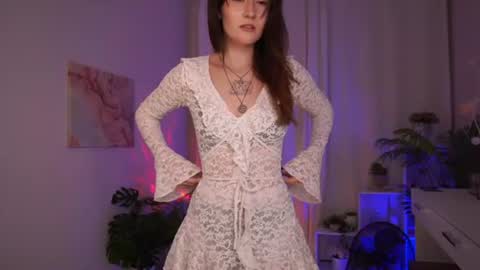  May  online show from August 18, 2:01 pm