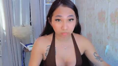 mayumichiee online show from August 11, 6:37 am