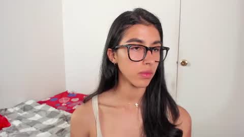 mazikeen_18 online show from July 28, 3:40 pm