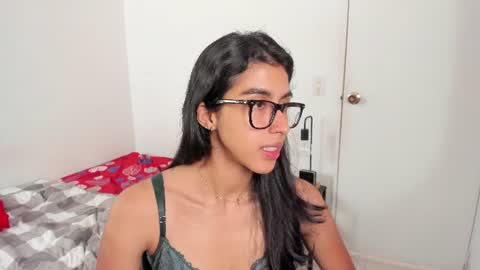 mazikeen_18 online show from August 5, 2:59 pm