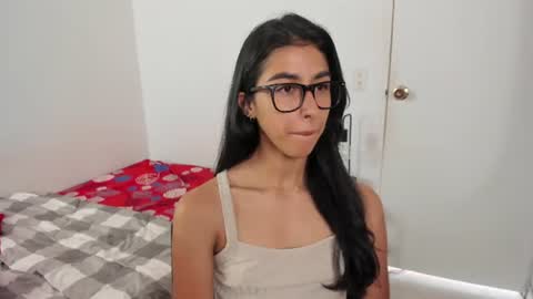 mazikeen_18 online show from August 7, 1:33 pm