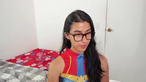 mazikeen_18 online show from August 14, 3:26 pm