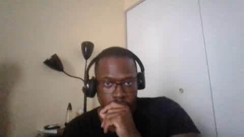 Mark online show from August 9, 10:44 pm