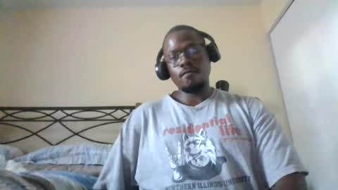 Mark online show from August 11, 11:18 pm