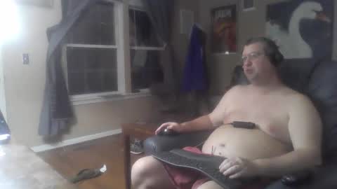 McKhero online show from June 5, 2:05 am