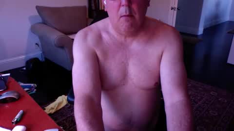mdog9669 online show from May 31, 12:18 pm
