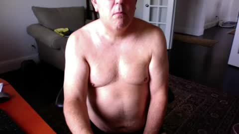 mdog9669 online show from July 18, 2:07 pm