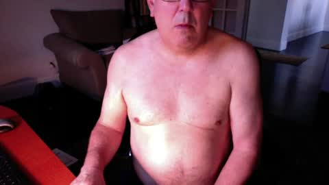 mdog9669 online show from August 2, 12:45 pm