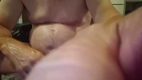 meaderd740870 online show from July 26, 6:18 am