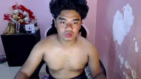 mealopezcumz69 online show from July 21, 3:14 pm