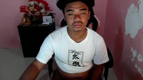 mealopezcumz69 online show from July 25, 8:24 pm