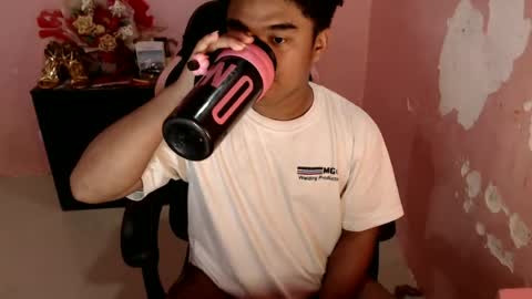 mealopezcumz69 online show from July 31, 3:07 pm