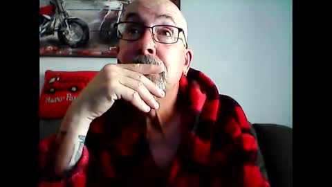 me at home online show from June 6, 2:23 pm