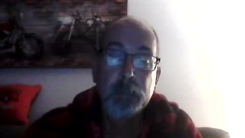me at home online show from July 18, 9:43 am
