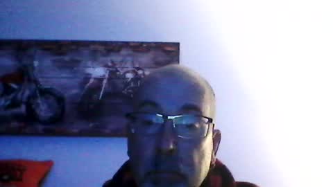 me at home online show from July 31, 9:48 am