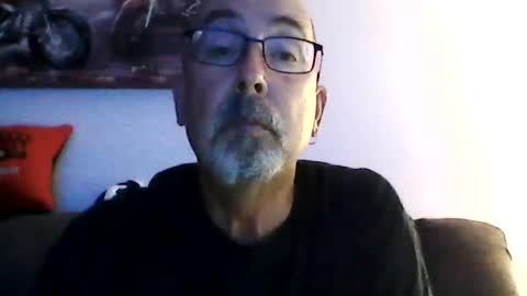 me at home online show from August 2, 1:18 pm