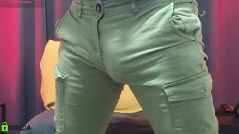Meaty Roll online show from July 29, 5:25 am