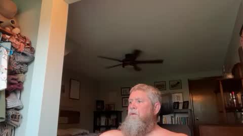 meb9876 online show from August 5, 11:14 pm