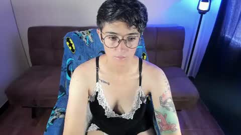 medianocheblue online show from July 8, 4:44 pm