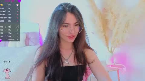Dina online show from August 1, 3:51 pm