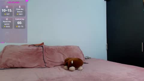 Meelisa Reed online show from August 4, 1:13 am
