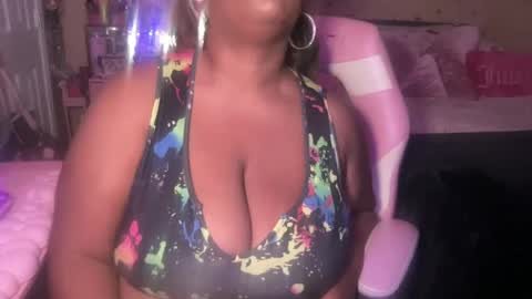 Southern Peach online show from August 8, 8:09 pm