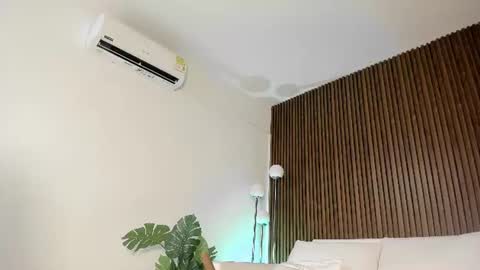 megan online show from August 4, 1:52 pm