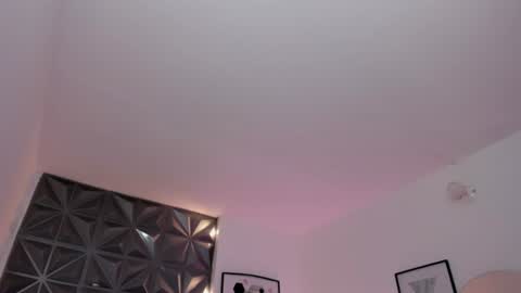 megan__monroe online show from August 6, 2:10 am