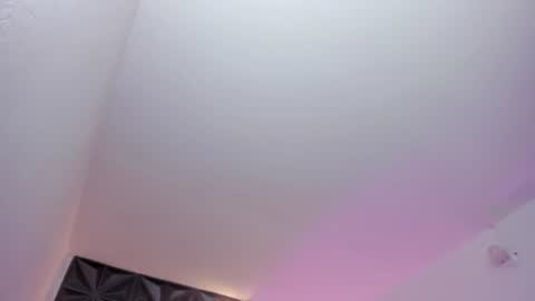 megan__monroe online show from August 9, 2:01 am