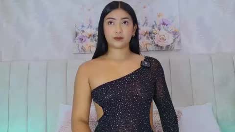 Carolina Paez online show from August 13, 3:59 pm