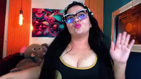 glenda online show from August 15, 12:36 am