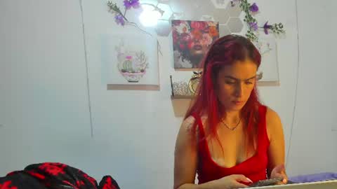 megan_hally online show from August 13, 2:47 am