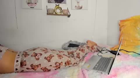 megan_hally online show from August 14, 5:11 am