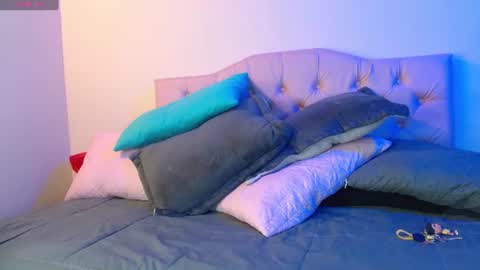 megan_lr online show from August 9, 4:19 pm