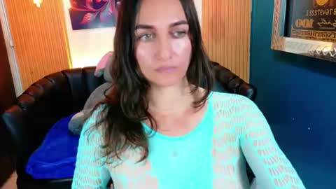 Megan online show from August 17, 1:32 am