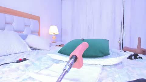 megan online show from August 9, 7:31 am