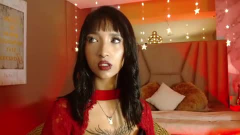 megan_saint online show from August 16, 4:05 am
