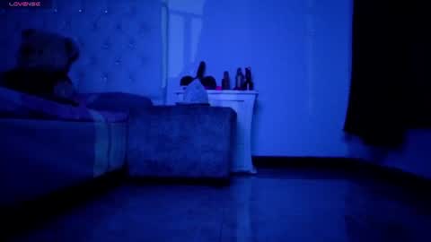 Megan online show from July 1, 11:38 pm