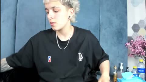 megan_thompsonn_ online show from August 13, 6:27 am