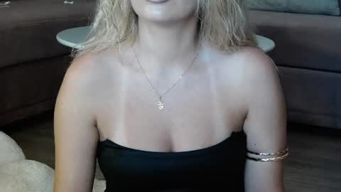 Megan online show from August 9, 9:49 pm
