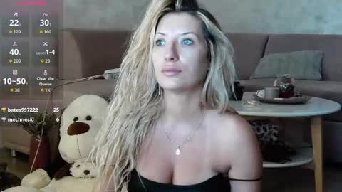 Megan online show from August 10, 8:43 pm