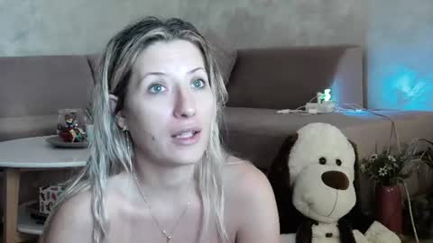 Megan online show from August 14, 6:44 pm