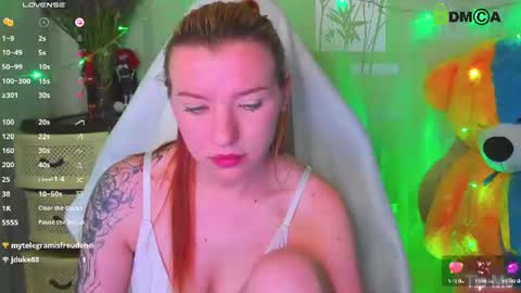 megancat333 online show from August 10, 12:34 am
