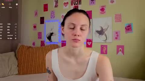 Michelle online show from August 15, 7:23 am