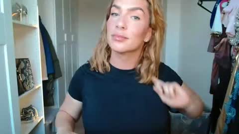 Megan Cox online show from July 7, 7:07 pm