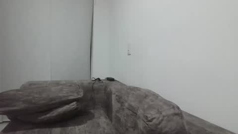 Megan Hot online show from July 19, 5:09 am