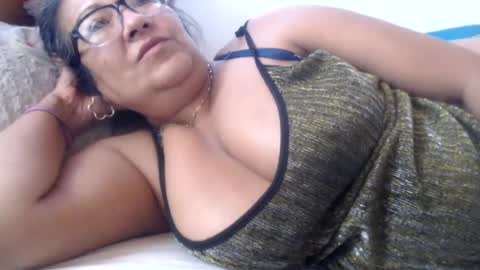 Danny y Lorena online show from August 10, 6:53 pm