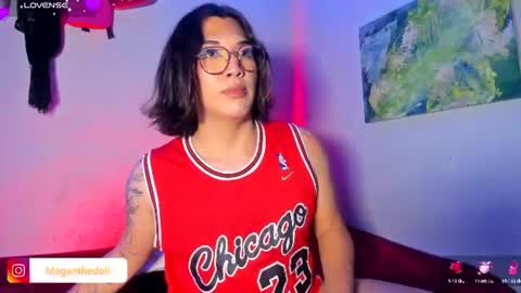 Meghan the doll online show from July 15, 4:13 am