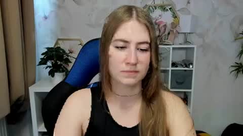 Megan online show from August 5, 7:17 am