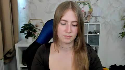 Megan online show from August 6, 11:42 am